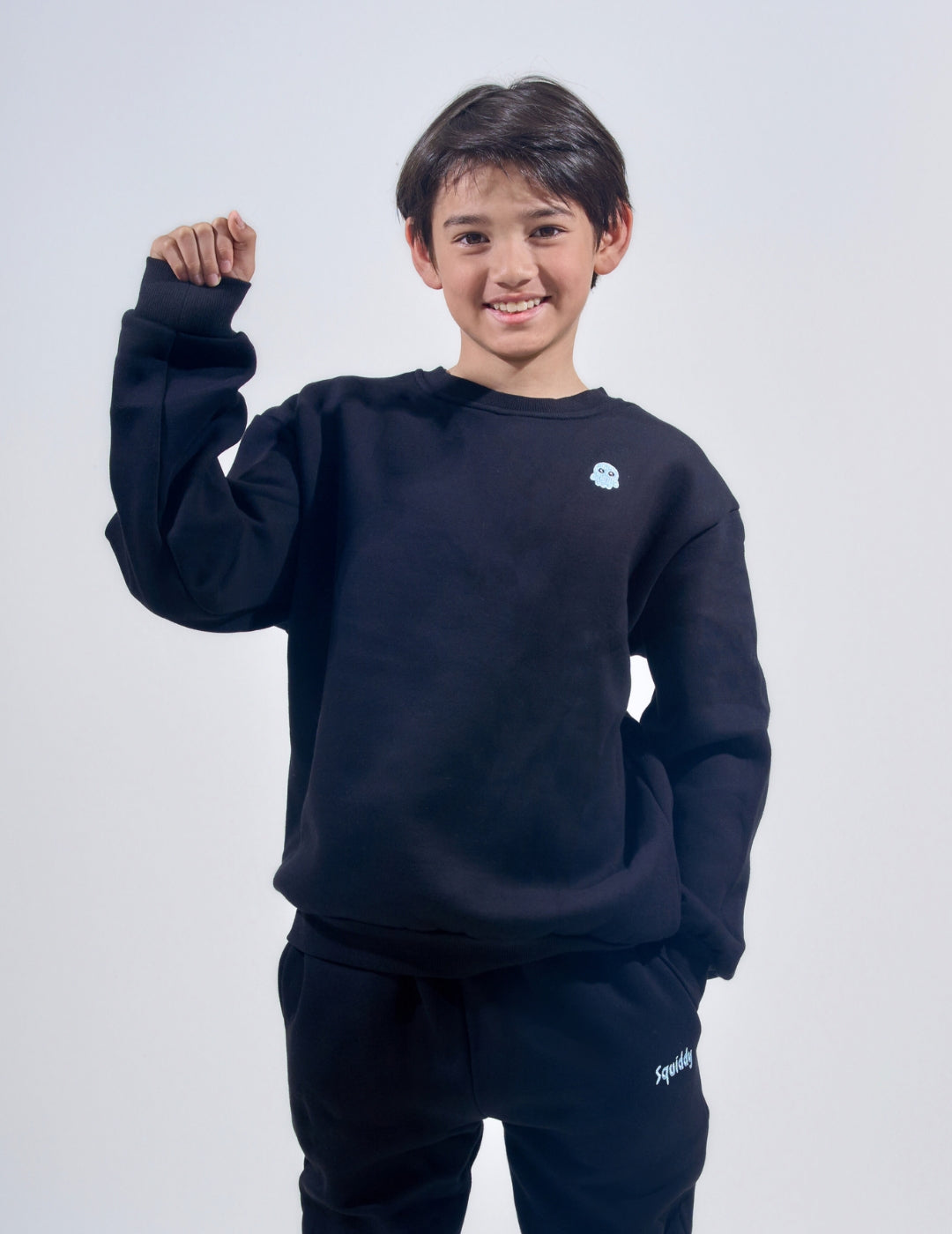 ClassicKidsCrewneckBlack1