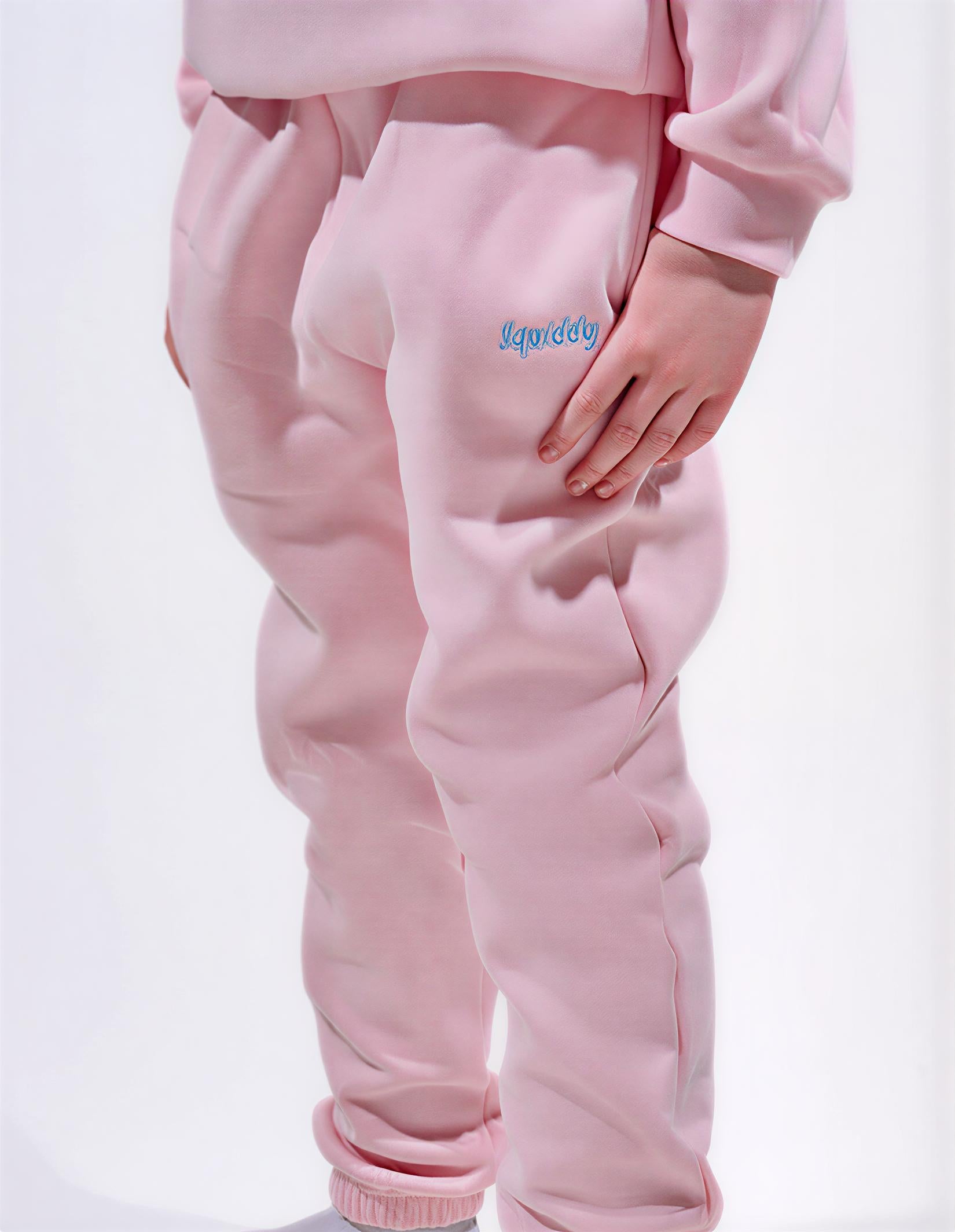 ClassicKidsSweatpantsBabyPink2