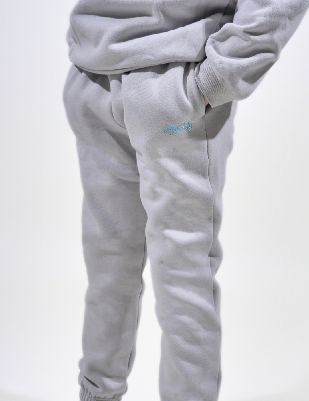 squiddyclassickidssweatpantfoggrey1