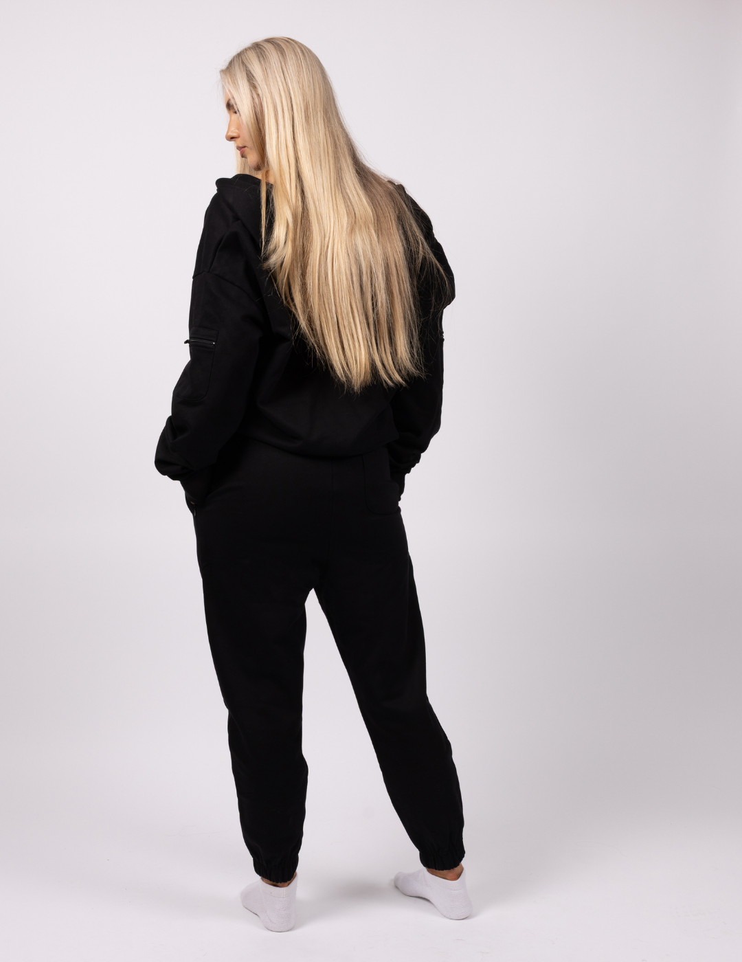 SquiddyEssentialsSweatpantsBlack