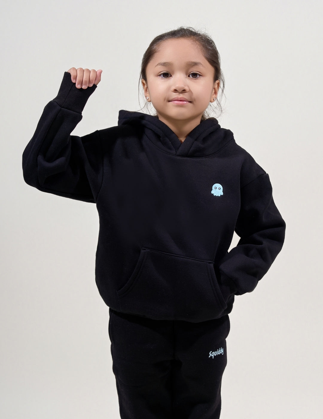 ClassicKidsHoodieBlack #Colour_Black
