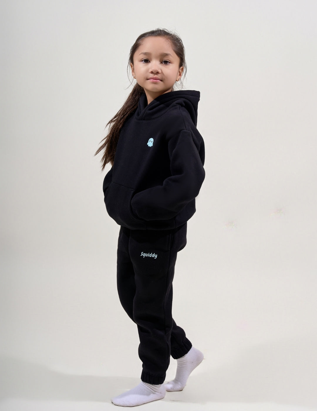 ClassicKidsHoodieBlack #Colour_Black