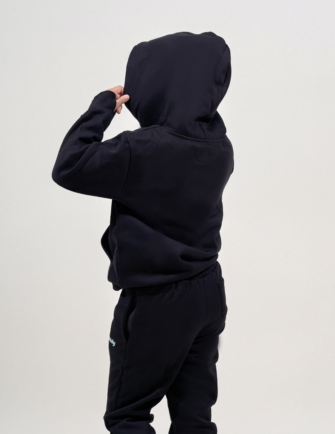 EssentialKidsZipBlack #Colour_Black