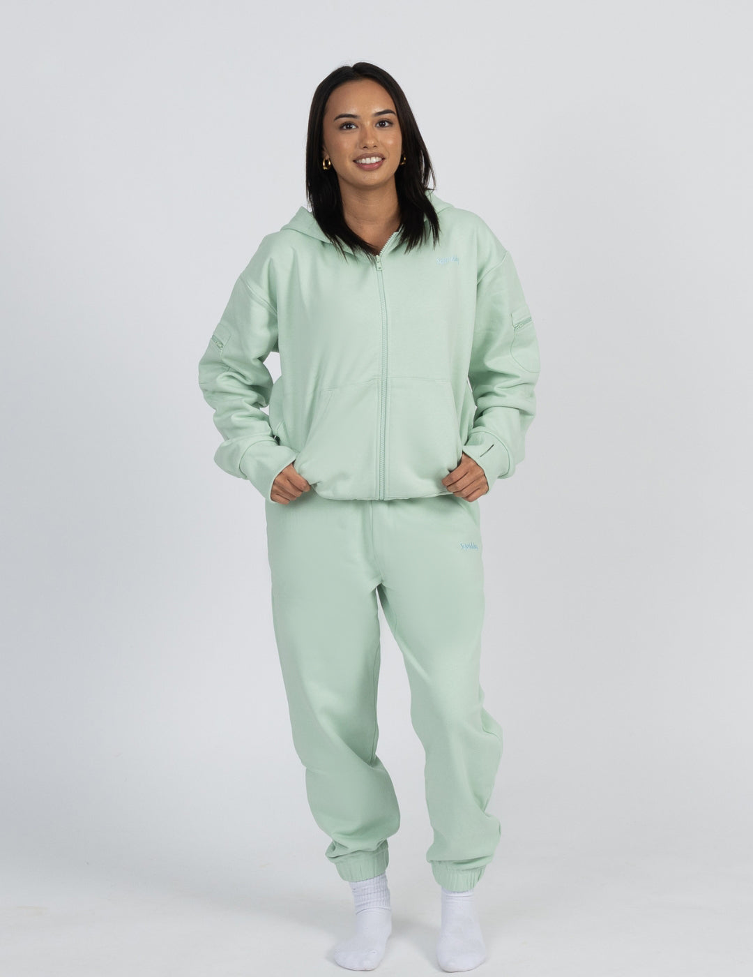 #Colour_Mint Green