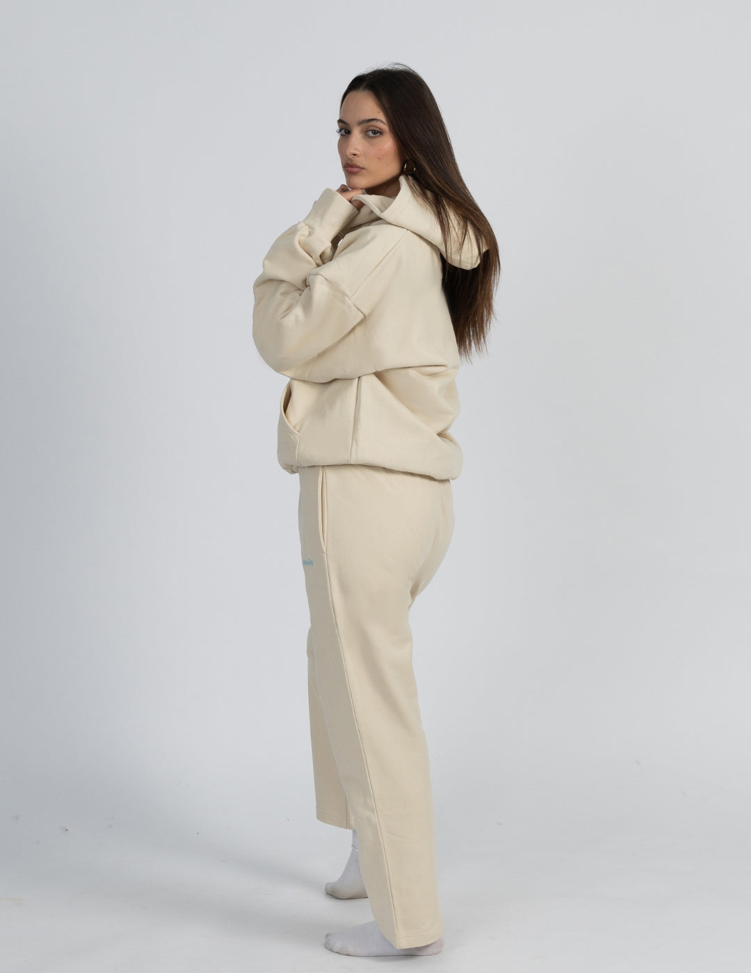 #Colour_Light Beige