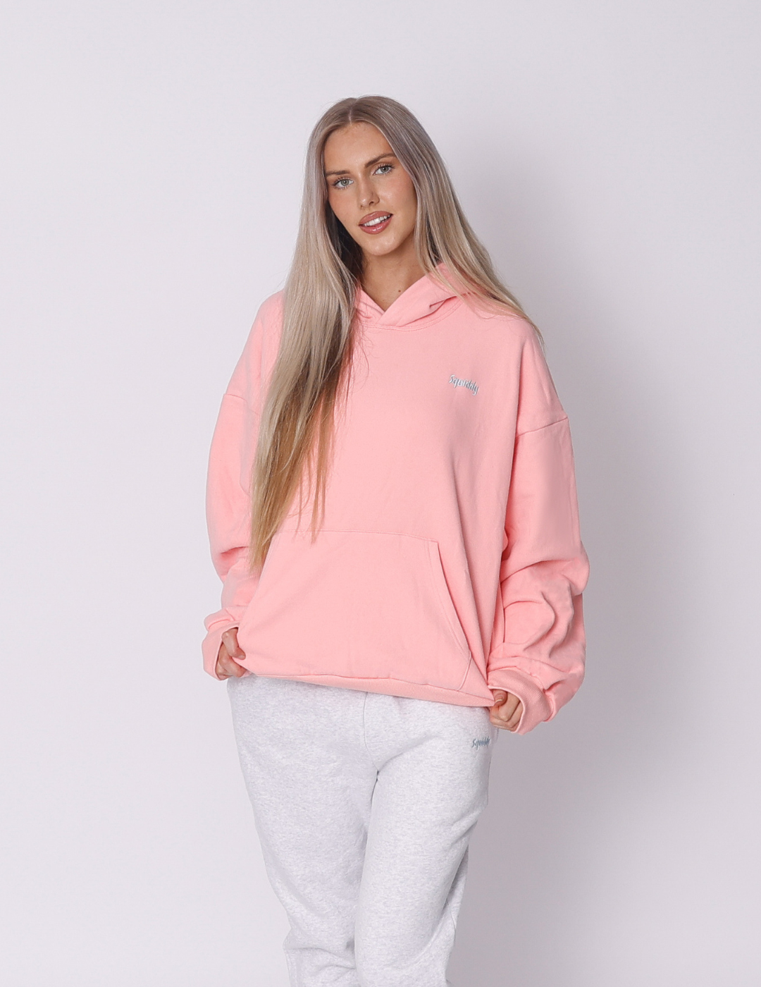 Squiddy_SignatureHoodieBubbleGum1